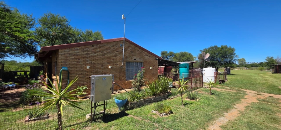 5 Bedroom Property for Sale in Vaal Park North West